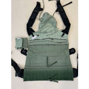 Mossy Cube kendőből készült Maraya csatos hordozó