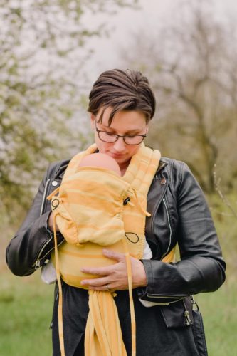 Maraya baby-tai hordozó a Te kendődből varrva