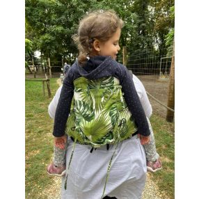 Maraya megacsatos hordozó a Te kendődből varrva (60*55cm)