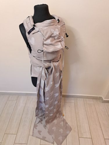 Pindúr mei-tai a Te kendődből varrva