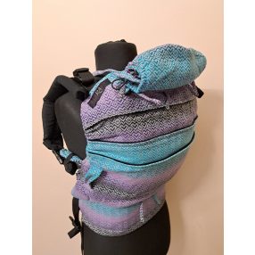 TrueLove kendőből készült Maraya csatos hordozó